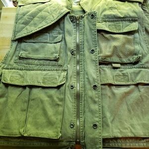 Really cool fly fishing vest by trail designs